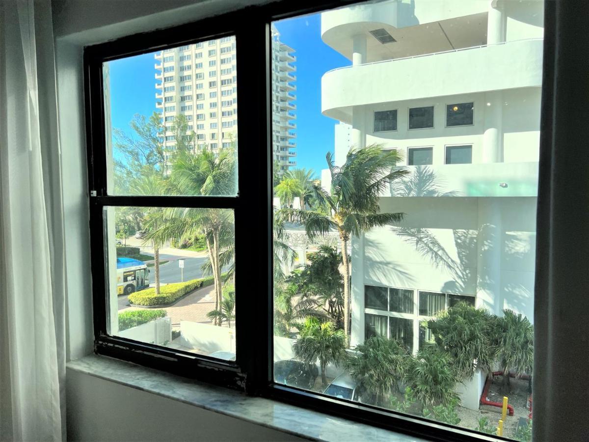 Ocean Front Units At ไมอามีบีช ภายนอก รูปภาพ