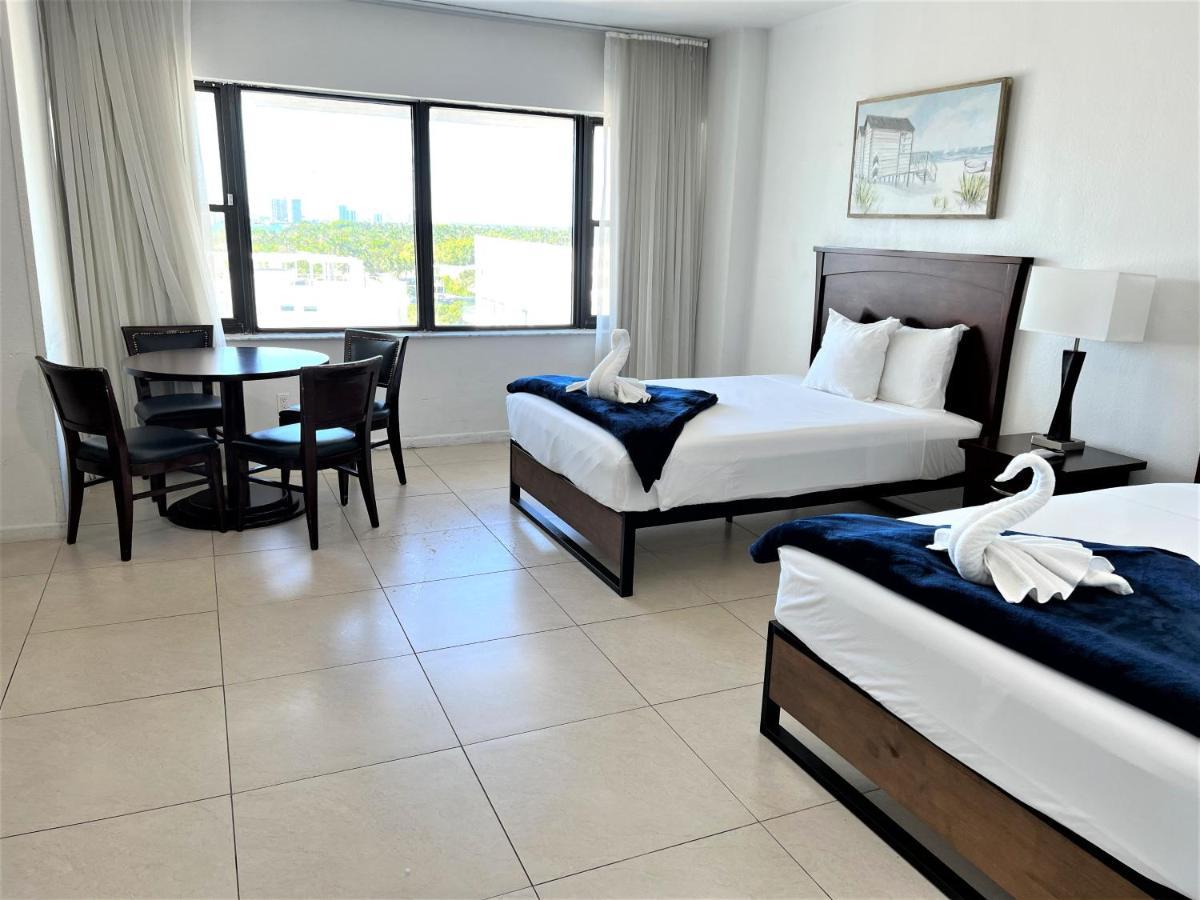 Ocean Front Units At ไมอามีบีช ภายนอก รูปภาพ