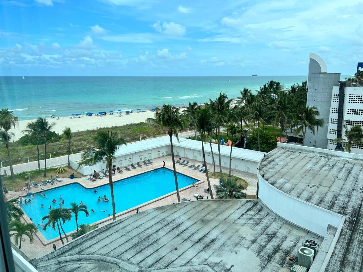 Ocean Front Units At ไมอามีบีช ภายนอก รูปภาพ