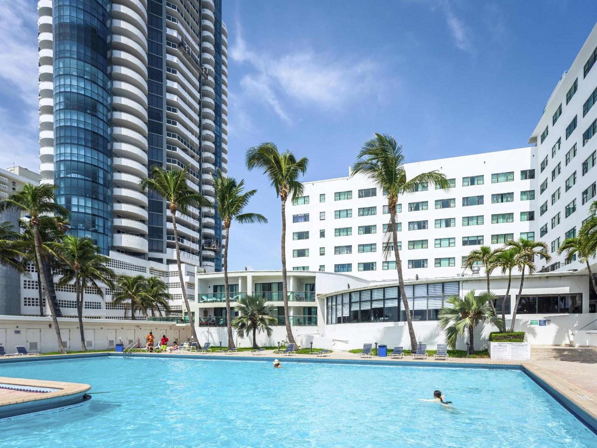 Ocean Front Units At ไมอามีบีช ภายนอก รูปภาพ